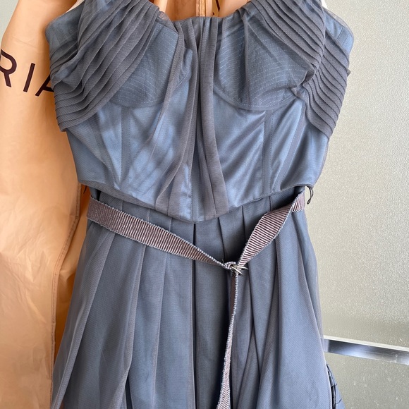 BCBG Runway collection size 4 - Picture 4 of 7